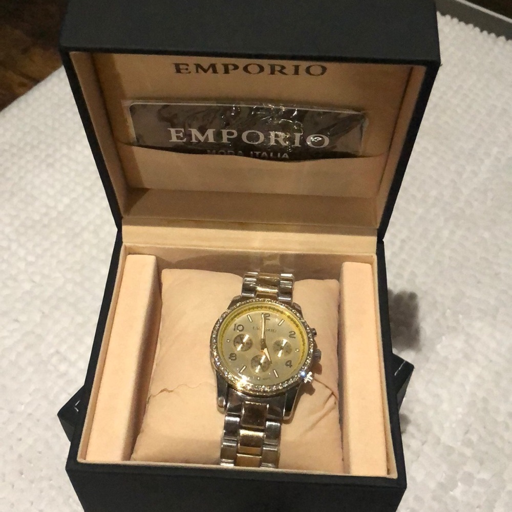 Emporio Armani Gold Watch (battery NOT included)